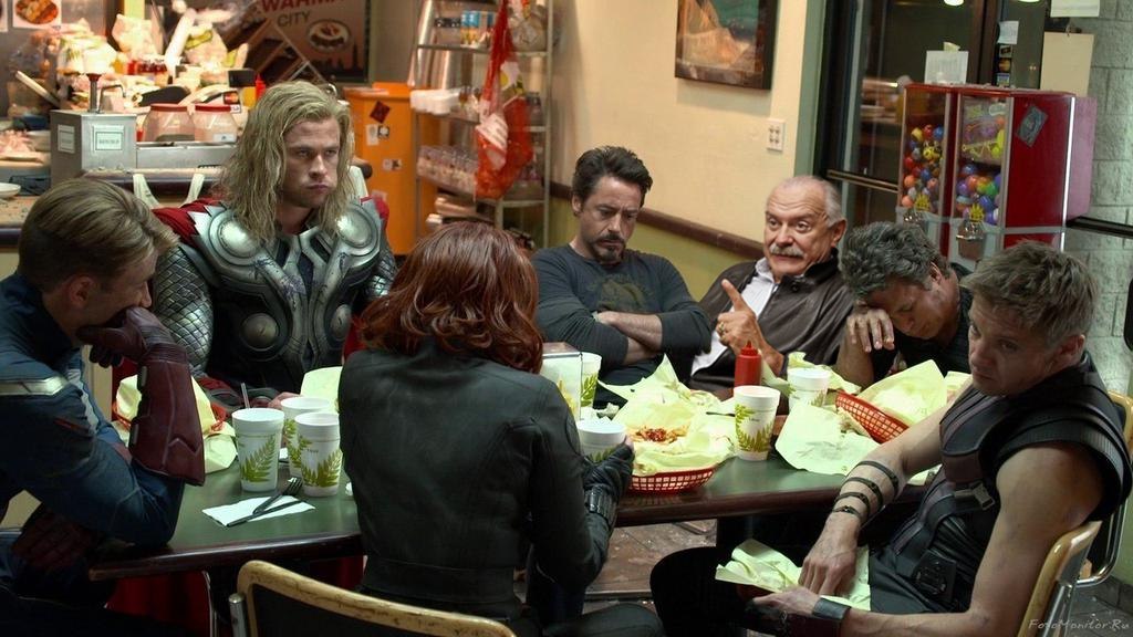 михалков-супергерои-мстители-Marvel-1869139.jpeg